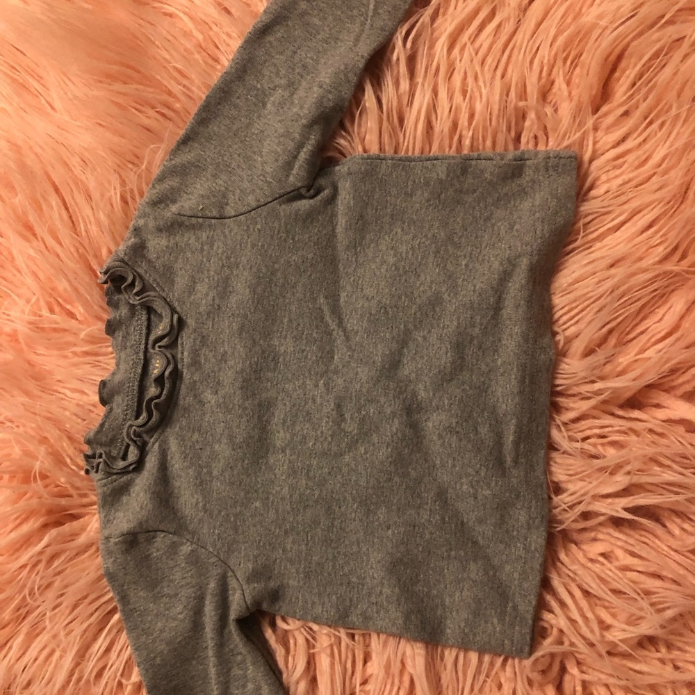 Cute shirt.  Great condition!